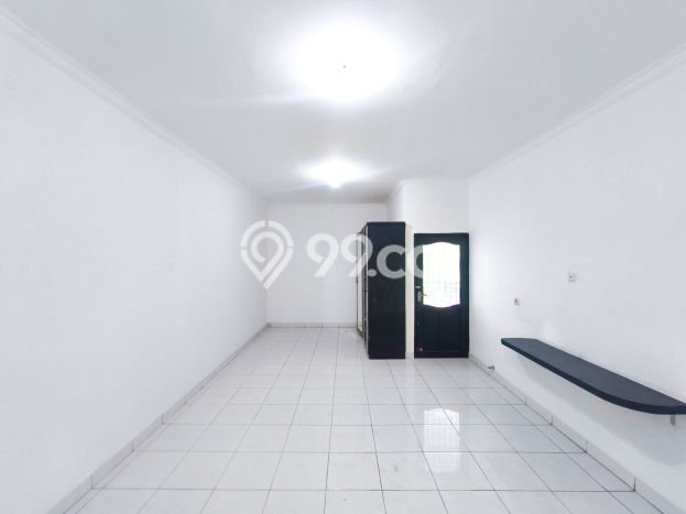 Rumah Strategis Minimalis Lb 192m2 di Tangerang, Tangerang Rumah Strategis Minimalis Lb 192m2 di Tangerang, Tangerang