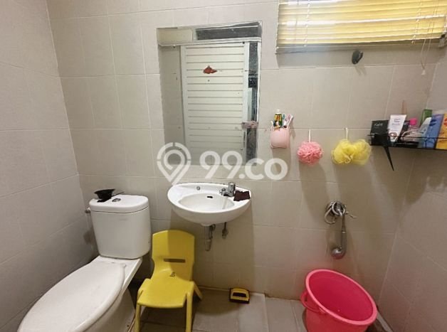 For Sale Hunian Rumah Terawat 3 KT di Bintaro, Tangerang Selatan For Sale Hunian Rumah Terawat 3 KT di Bintaro, Tangerang Selatan
