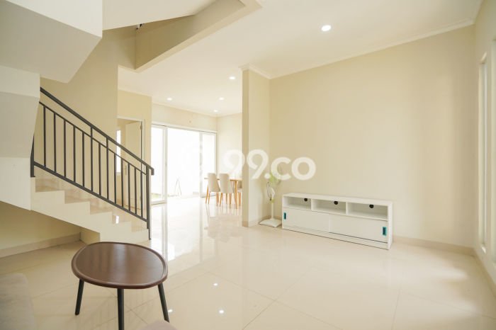 Rumah Luas Asri 4 KT Siap Pakai di Galaxy Bekasi Rumah Luas Asri 4 KT Siap Pakai di Galaxy Bekasi