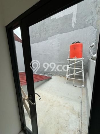 For Sale Rumah 3 Kamar Lokasi Ideal Bagus dan Strategis di Cinere For Sale Rumah 3 Kamar Lokasi Ideal Bagus dan Strategis di Cinere