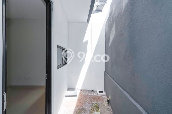Dijual Rumah 3 Kamar Lokasi Ideal Nyaman dan Strategis di Beji Dijual Rumah 3 Kamar Lokasi Ideal Nyaman dan Strategis di Beji