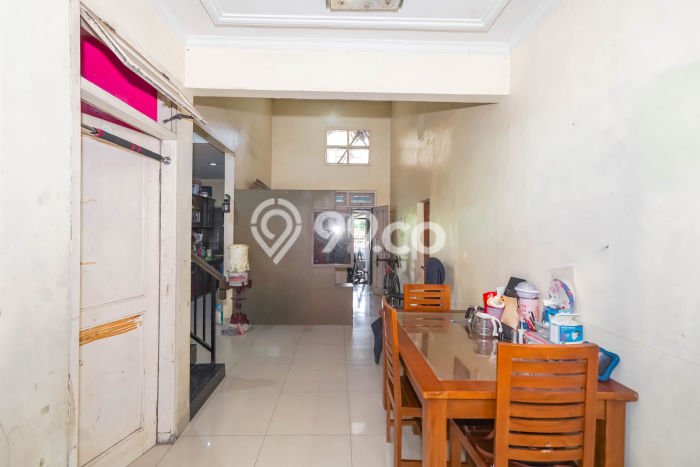 Siap Huni Hunian Elit 4 Kamar di Cilodong Dekat ke Mana Saja Siap Huni Hunian Elit 4 Kamar di Cilodong Dekat ke Mana Saja