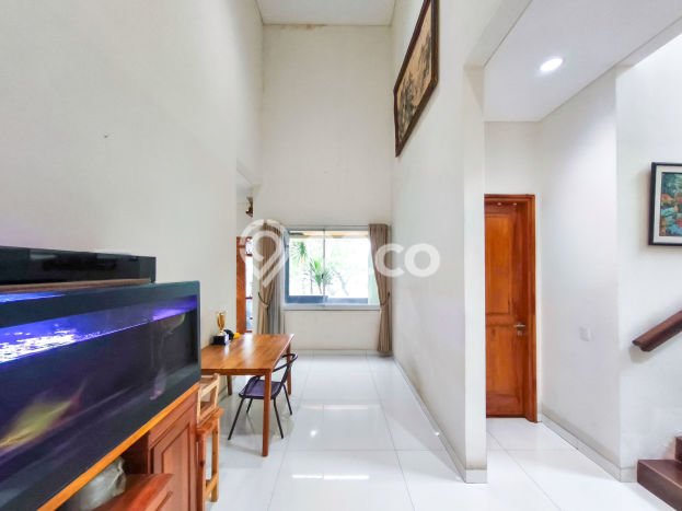 Best Deal Hunian Mewah Ideal dan Luas di Serpong, Tangerang Selatan Best Deal Hunian Mewah Ideal dan Luas di Serpong, Tangerang Selatan