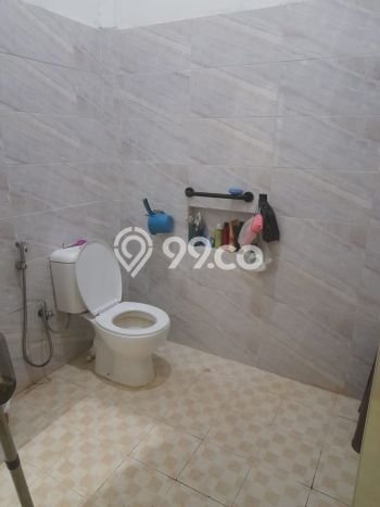 For Sale Rumah 3 Kamar Lokasi Strategis Bagus dan Strategis di Serpong For Sale Rumah 3 Kamar Lokasi Strategis Bagus dan Strategis di Serpong