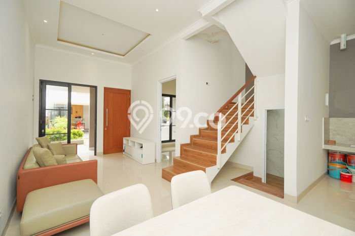 Rumah Terawat LT 80m² / LB 80m² di Kawasan Bisnis Cilodong, Depok Rumah Terawat LT 80m² / LB 80m² di Kawasan Bisnis Cilodong, Depok