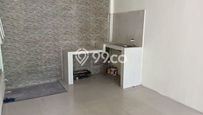 Rumah Luas Asri 2 KT Siap Pakai di Cibubur Jakarta Timur Rumah Luas Asri 2 KT Siap Pakai di Cibubur Jakarta Timur