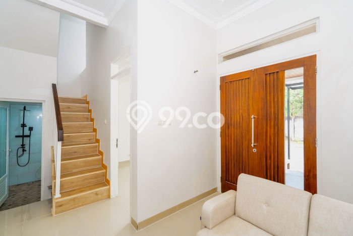 Dijual Hunian Rumah Terawat 4 Kamar di Cibubur, Jakarta Timur Dijual Hunian Rumah Terawat 4 Kamar di Cibubur, Jakarta Timur