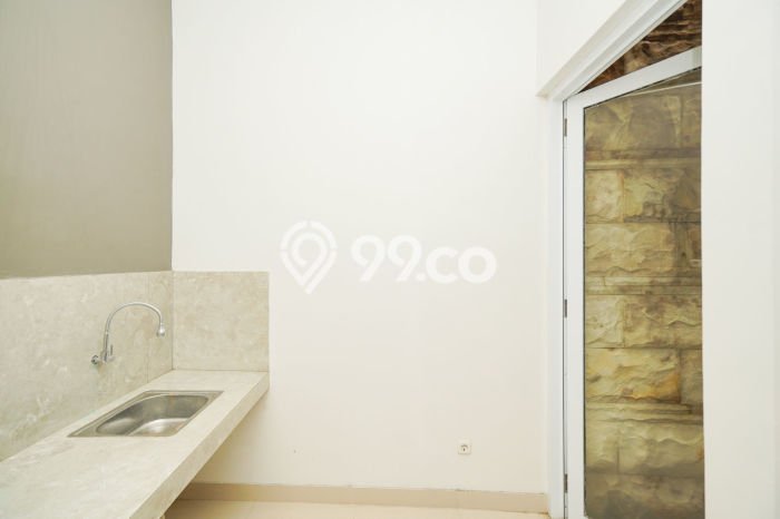 Rumah Terawat LT 80m² / LB 80m² di Kawasan Bisnis Cilodong, Depok Rumah Terawat LT 80m² / LB 80m² di Kawasan Bisnis Cilodong, Depok