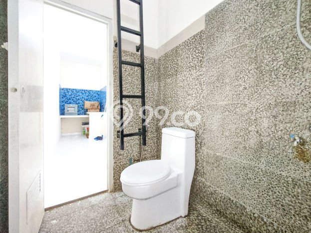 Rumah Strategis Modern Lb 45m2 di Ciputat, Tangerang Selatan Rumah Strategis Modern Lb 45m2 di Ciputat, Tangerang Selatan