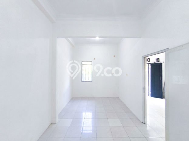 Rumah Strategis Minimalis Lb 192m2 di Tangerang, Tangerang Rumah Strategis Minimalis Lb 192m2 di Tangerang, Tangerang