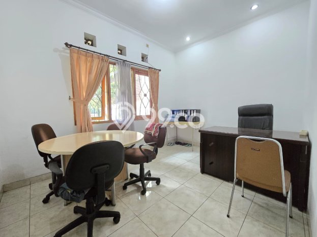 Disewakan Rumah Konsep Modern di Batununggal Bandung dengan 4 Kamar Disewakan Rumah Konsep Modern di Batununggal Bandung dengan 4 Kamar