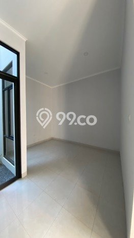 Rumah Luxury Modern Tanpa Renovasi di Turangga Bandung Rumah Luxury Modern Tanpa Renovasi di Turangga Bandung