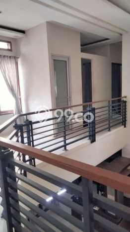 Rumah sewa siap pakai 4 Kamar Tidur di Turangga, Bandung Rumah sewa siap pakai 4 Kamar Tidur di Turangga, Bandung