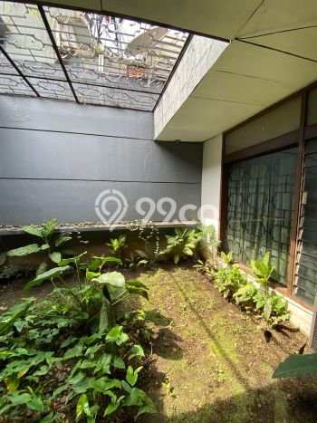 Jarang Ada! Rumah Sewa 4 Kamar Nyaman Siap Huni Turangga Jarang Ada! Rumah Sewa 4 Kamar Nyaman Siap Huni Turangga