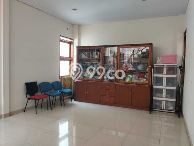 Disewakan Rumah Murah di Dago Bandung Punya 4 Kamar Tidur Disewakan Rumah Murah di Dago Bandung Punya 4 Kamar Tidur