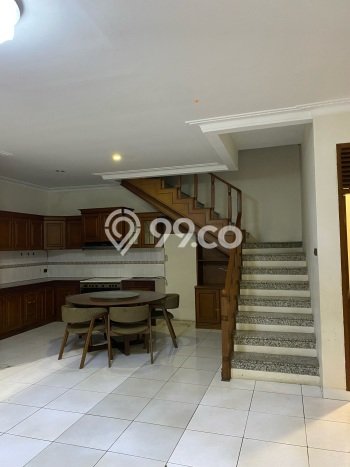 Sewa Rumah Murah di BKR Bandung dengan 4 KT Sewa Rumah Murah di BKR Bandung dengan 4 KT