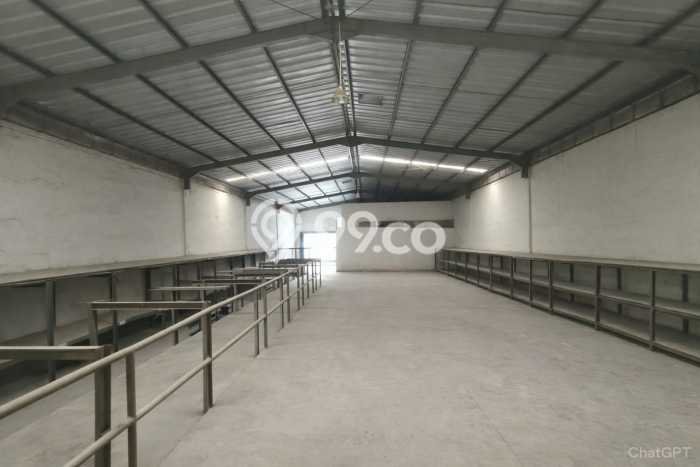 Gudang Dijual Lokasi Stratagis di Jati Uwung Tangerang Cocok untuk Investasi Gudang Dijual Lokasi Stratagis di Jati Uwung Tangerang Cocok untuk Investasi