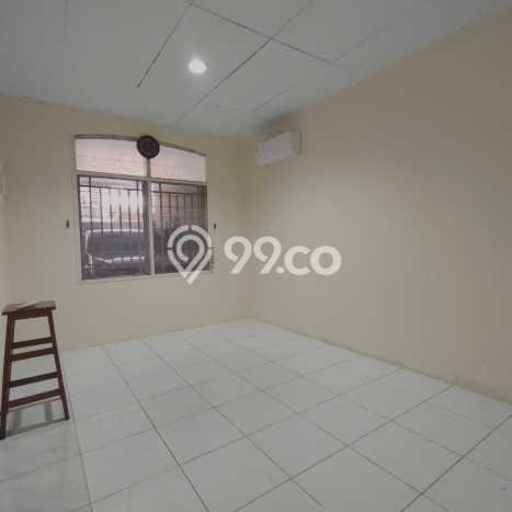 Rumah Modern 5 KT LT 160m2 di Taman Kota Rumah Modern 5 KT LT 160m2 di Taman Kota