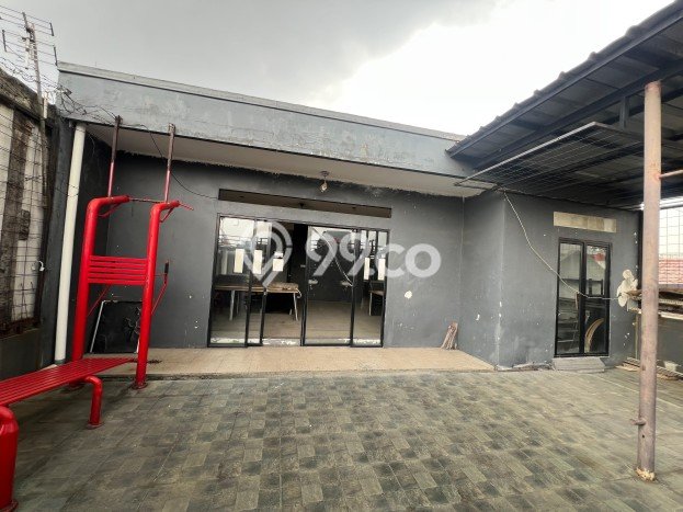 Unit Ruko Dijual di Jakarta Selatan LT 70m2 & LB 280m2 Unit Ruko Dijual di Jakarta Selatan LT 70m2 & LB 280m2