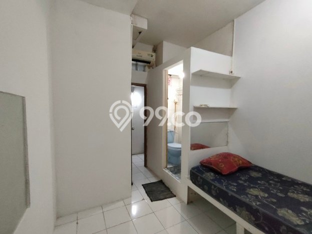 Dijual Rumah Kost di Taman Cosmos, Jakarta Barat, 23 KT, 22 KM, Bangunan 400m2 Dijual Rumah Kost di Taman Cosmos, Jakarta Barat, 23 KT, 22 KM, Bangunan 400m2