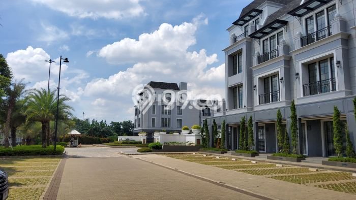 FOR RENT! Ruko di Klender Cocok untuk Bisnis 195m2 FOR RENT! Ruko di Klender Cocok untuk Bisnis 195m2