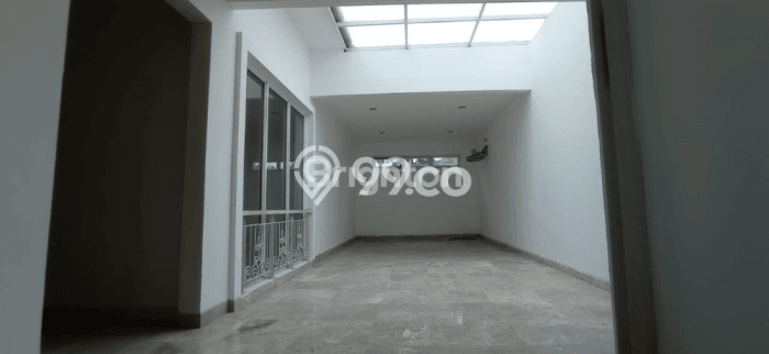 Hunian Elit LB 300m2 Siap Huni Desain Elegan di BSD, Tangerang Hunian Elit LB 300m2 Siap Huni Desain Elegan di BSD, Tangerang
