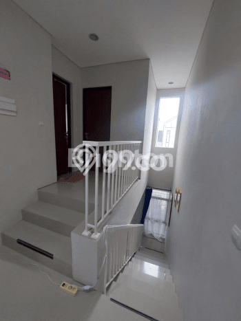 Hunian Nyaman Asri 3 KT Siap Pakai di Banjar Wijaya Tangerang Hunian Nyaman Asri 3 KT Siap Pakai di Banjar Wijaya Tangerang