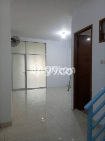 Ruko Dijual di Jakarta Barat LT 90m2 & LB 270m2 Lokasi Terbaik! Ruko Dijual di Jakarta Barat LT 90m2 & LB 270m2 Lokasi Terbaik!