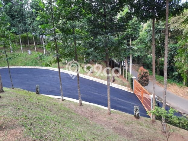 Tanah Dijual Lokasi Strategis di Bandung dengan Luas 5600m2 Tanah Dijual Lokasi Strategis di Bandung dengan Luas 5600m2