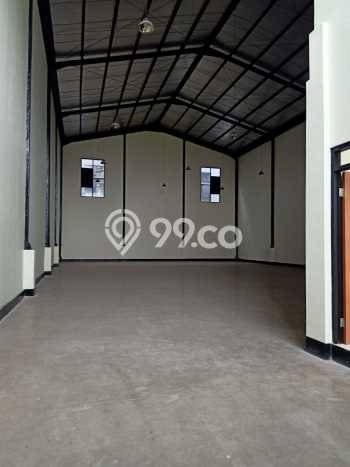 Gudang Disewa di Bandung dengan LB 450m2 Area Komersial Ramai Gudang Disewa di Bandung dengan LB 450m2 Area Komersial Ramai