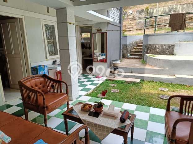 Rumah Minimalis 6 KT LT 372m2 di Setiabudi Rumah Minimalis 6 KT LT 372m2 di Setiabudi