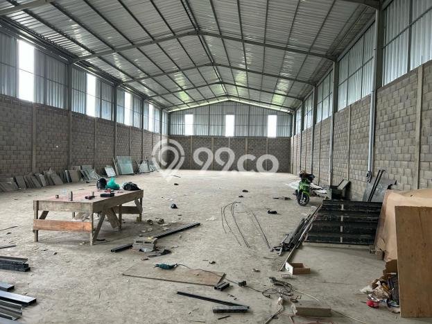 Disewakan Gudang di Pusat Kota Bandung Ramai Strategis Disewakan Gudang di Pusat Kota Bandung Ramai Strategis