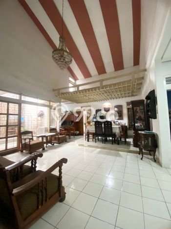 Rumah Luxury Modern Tanpa Renovasi di Turangga Bandung Rumah Luxury Modern Tanpa Renovasi di Turangga Bandung