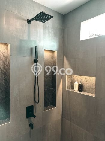 Hunian Elit LB 350m2 Siap Pakai Desain Elegan di Sentul City, Bogor Hunian Elit LB 350m2 Siap Pakai Desain Elegan di Sentul City, Bogor