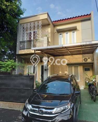 Rumah Elit LB 180m2 Siap Pakai Desain Elegan di Pejaten, Jakarta Selatan Rumah Elit LB 180m2 Siap Pakai Desain Elegan di Pejaten, Jakarta Selatan