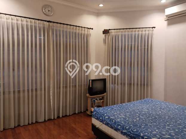 Rumah Elit LB 200m2 Siap Huni Desain Elegan di Cawang, Jakarta Timur Rumah Elit LB 200m2 Siap Huni Desain Elegan di Cawang, Jakarta Timur