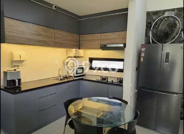Jual Rumah Luas Elegan Dengan View Eksklusif di Bambu Apus, Jakarta Timur Jual Rumah Luas Elegan Dengan View Eksklusif di Bambu Apus, Jakarta Timur