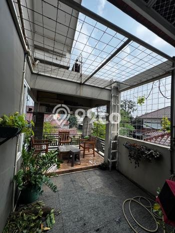 Siap Huni Rumah Mewah 5 Kamar di Cipayung Dekat ke Mana Pun Siap Huni Rumah Mewah 5 Kamar di Cipayung Dekat ke Mana Pun