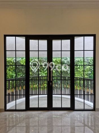 Jual Rumah Luas Elegan Dengan View Eksklusif di Tomang, Jakarta Barat Jual Rumah Luas Elegan Dengan View Eksklusif di Tomang, Jakarta Barat