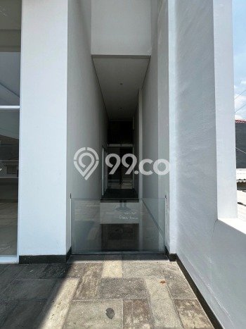 For Sale! Luxury House LT 260m2 Desain Modern di Pantai Indah Kapuk For Sale! Luxury House LT 260m2 Desain Modern di Pantai Indah Kapuk