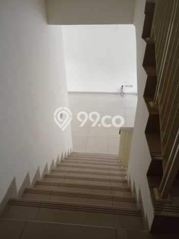 Kesempatan Memiliki Rumah LB 240m² di Area Premium, Jakarta Utara Kesempatan Memiliki Rumah LB 240m² di Area Premium, Jakarta Utara