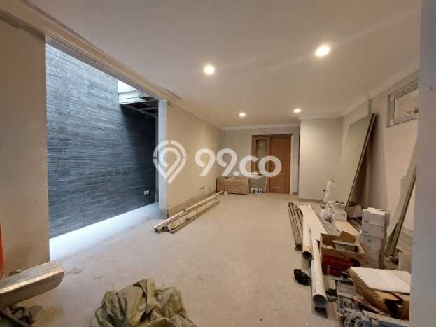 Ready to Use! Premium House LT 325m2 Desain Modern di Pantai Indah Kapuk Ready to Use! Premium House LT 325m2 Desain Modern di Pantai Indah Kapuk