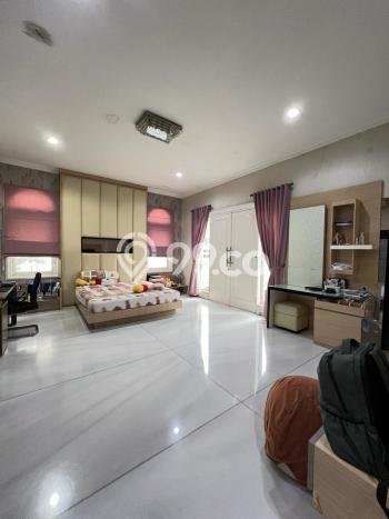 Rumah Elit Modern Tanpa Renovasi di Pantai Indah Kapuk Jakarta Utara Rumah Elit Modern Tanpa Renovasi di Pantai Indah Kapuk Jakarta Utara
