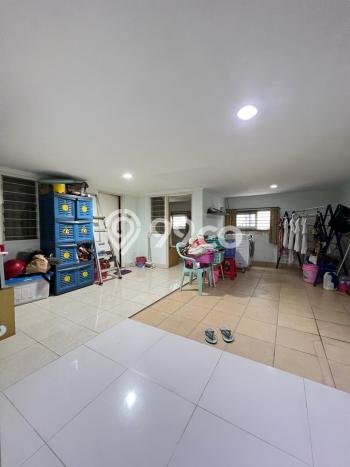 Rumah Elit Modern Tanpa Renovasi di Pantai Indah Kapuk Jakarta Utara Rumah Elit Modern Tanpa Renovasi di Pantai Indah Kapuk Jakarta Utara
