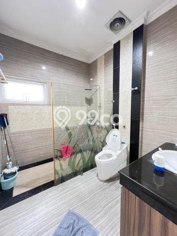 Rumah Elit Modern Tanpa Renovasi di Pantai Indah Kapuk Jakarta Utara Rumah Elit Modern Tanpa Renovasi di Pantai Indah Kapuk Jakarta Utara