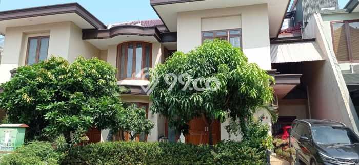 Rumah Elit Modern Siap Huni di Pantai Mutiara Jakarta Utara Rumah Elit Modern Siap Huni di Pantai Mutiara Jakarta Utara