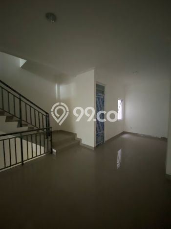 Unit Ruko Dijual di Jakarta Utara LT 73m2 & LB 220m2 Unit Ruko Dijual di Jakarta Utara LT 73m2 & LB 220m2