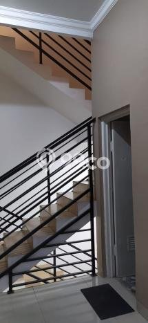 Unit Ruko Dijual di Jakarta Utara LT 103m2 & LB 310m2 Unit Ruko Dijual di Jakarta Utara LT 103m2 & LB 310m2
