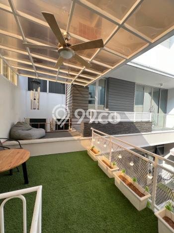Jual Rumah Luas Megah Dengan View Cantik di Pantai Indah Kapuk, Jakarta Utara Jual Rumah Luas Megah Dengan View Cantik di Pantai Indah Kapuk, Jakarta Utara