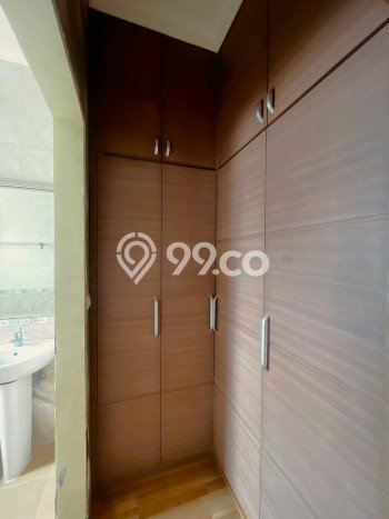 For Sale! Luxury House LT 160m2 Desain Modern di Pantai Indah Kapuk For Sale! Luxury House LT 160m2 Desain Modern di Pantai Indah Kapuk